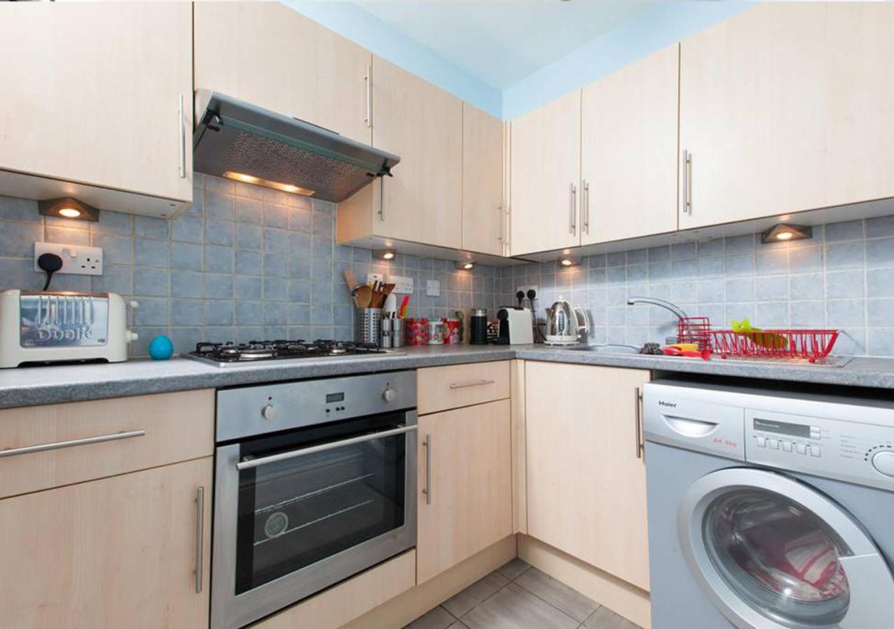 Bright And Modern Causewayside Apartment Эдинбург Экстерьер фото